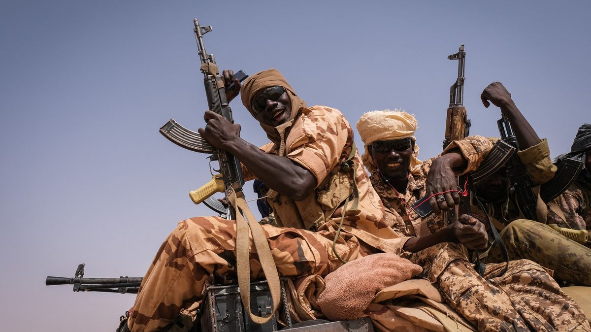 Masakr na západě Afriky. Islamisté pozabíjeli 47 lidí